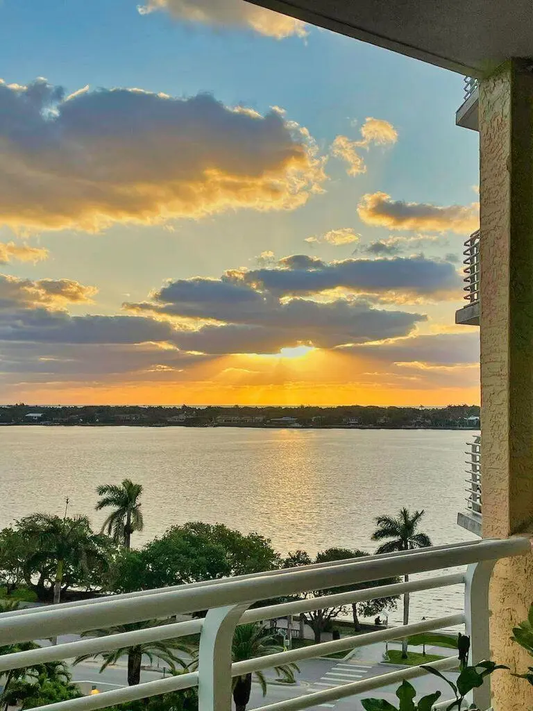 View at 1551 N Flagler Drive 804, West Palm Beach