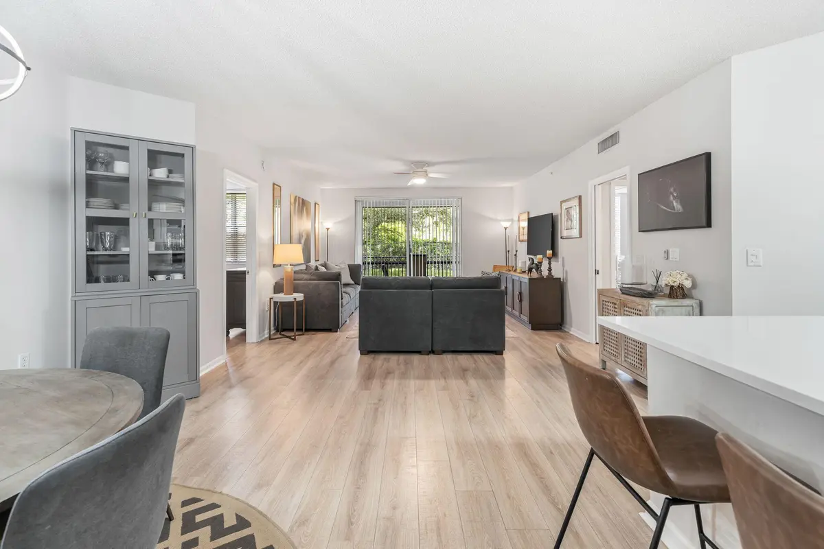 16-web-or-mls-DSC03437 at 11790 St Andrews Place 203, Wellington