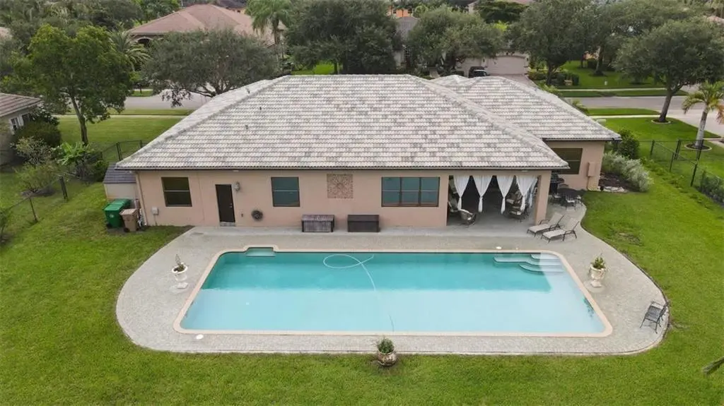uuid=B82D8C3E-4E06-4AFE-91F4-F66CD6FCF64 at 4053 SW 141st Avenue, Davie