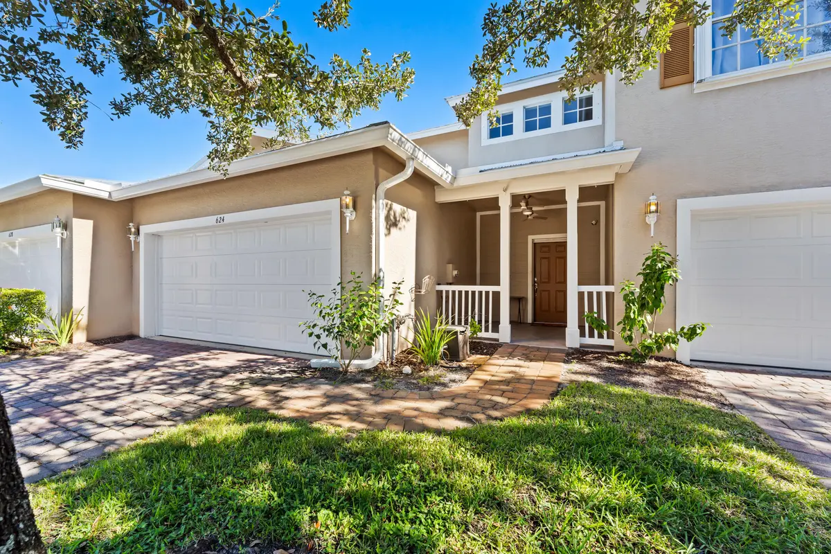 2_24 at 624 NE BENT PADDLE Lane, Port St. Lucie