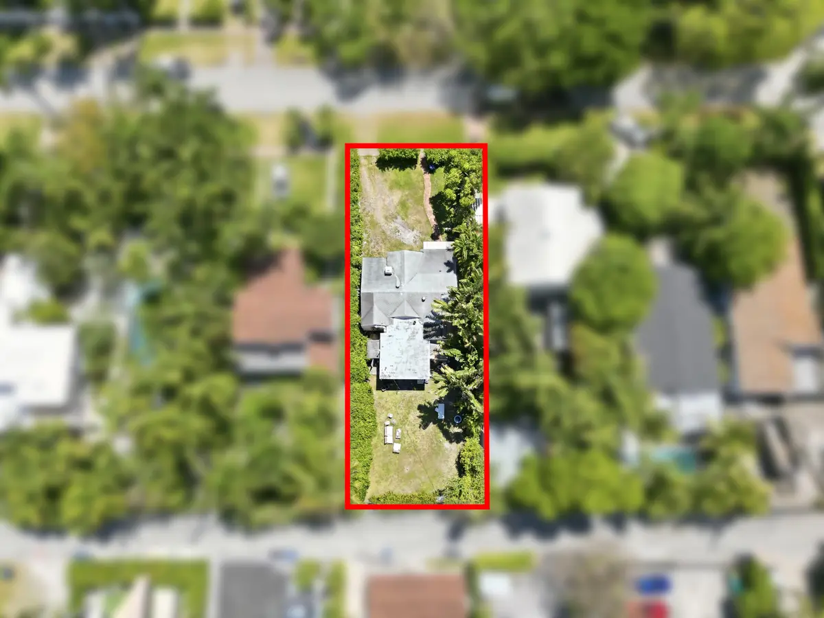 Drone (7) at 1324 LENOX Avenue, Miami Beach