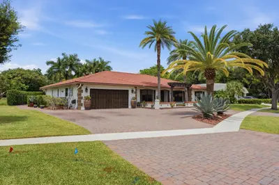 6966 S Grande Drive, Boca Raton – Single Family Residence for sale