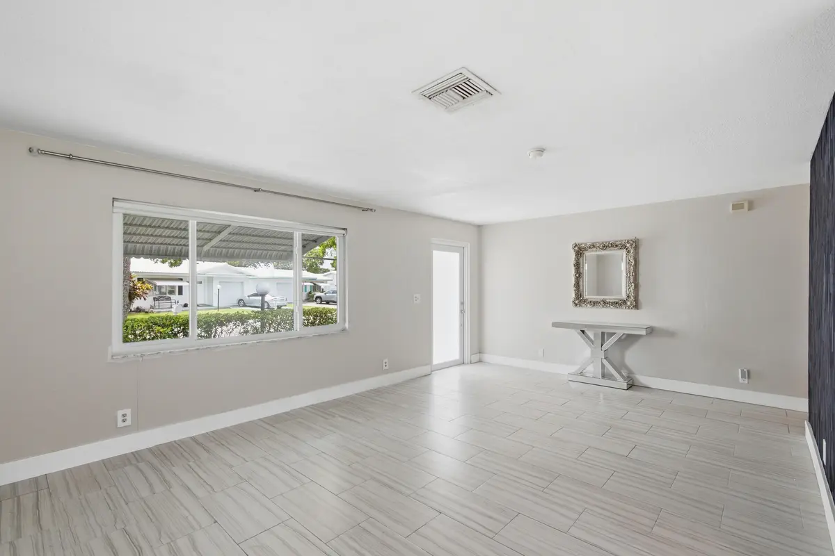 1291 NW 90TH Way, Plantation, FL – photo 6
