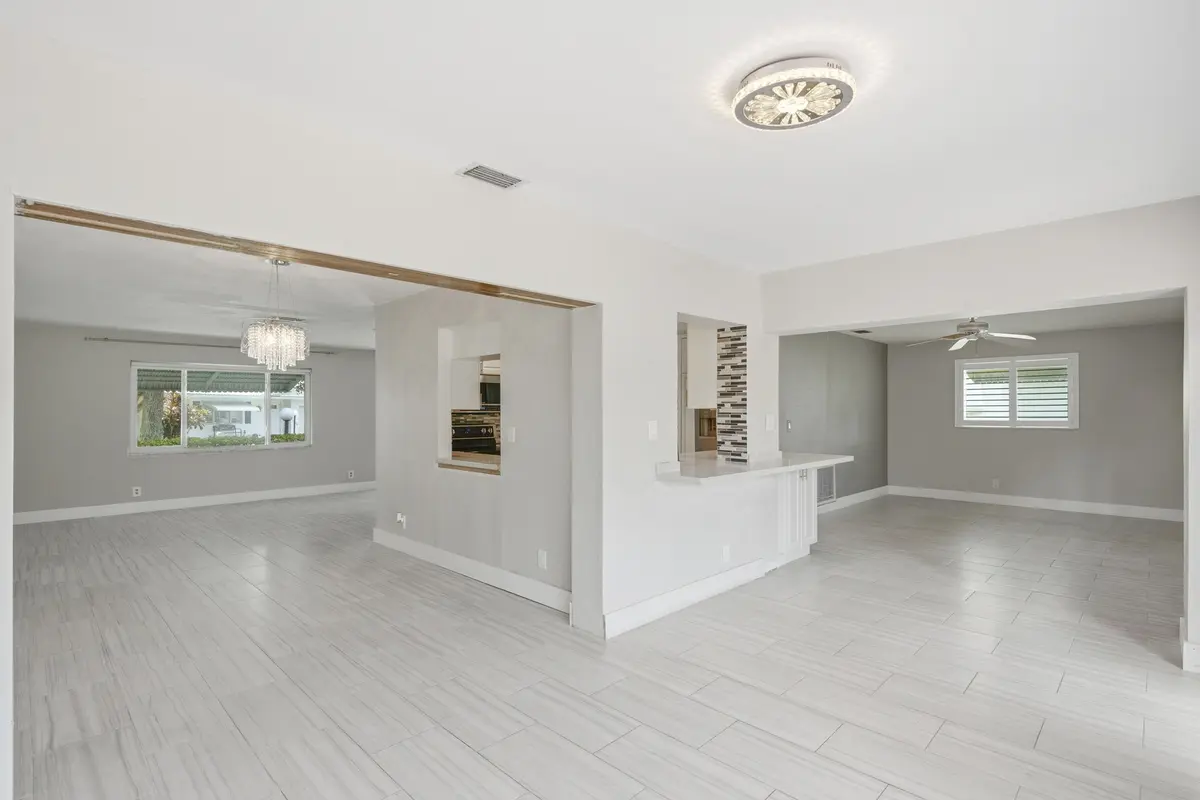 1291 NW 90TH Way, Plantation, FL – photo 8