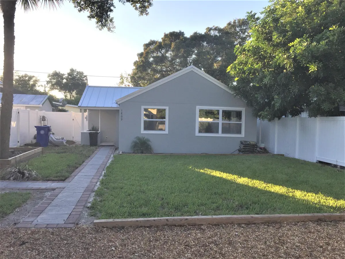 2.1 at 1809 21ST Avenue, Vero Beach