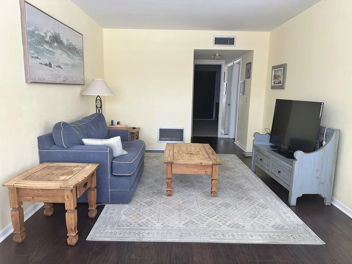 Living room at 3080 LAKE OSBORNE Drive 206, Lake Worth Beach