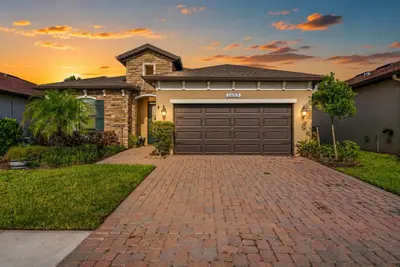 1653 Willows Square, Vero Beach – Single Family Residence for sale