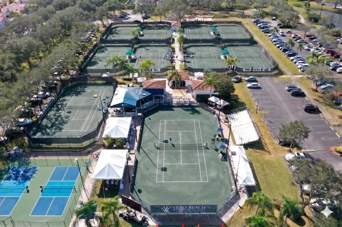 Tennis at 4832 S HARBOR Drive, Vero Beach