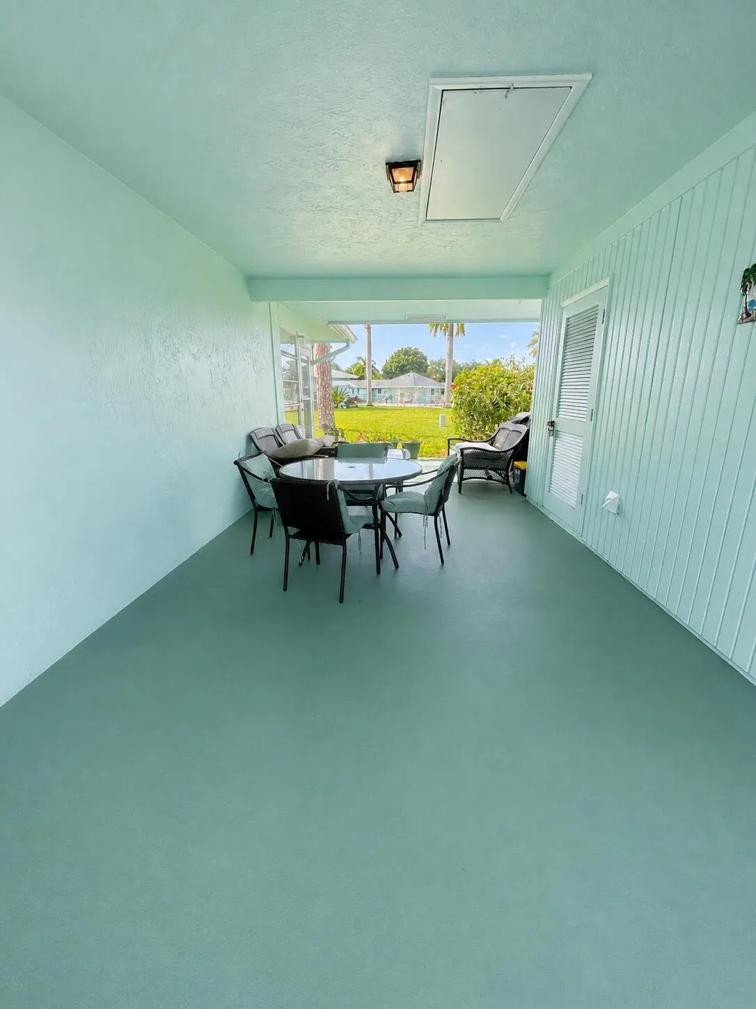 Carport at 604 HUMMINGBIRD Lane, Delray Beach
