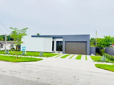 8966 SW 40th Terrace, Miami – Single Family Residence for sale