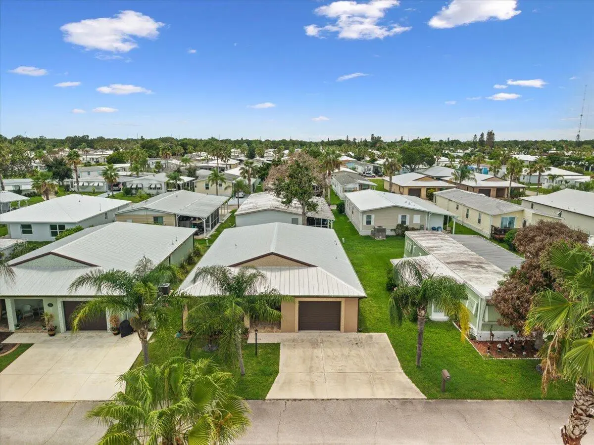 Front at 27 MAYA Way, Port St. Lucie
