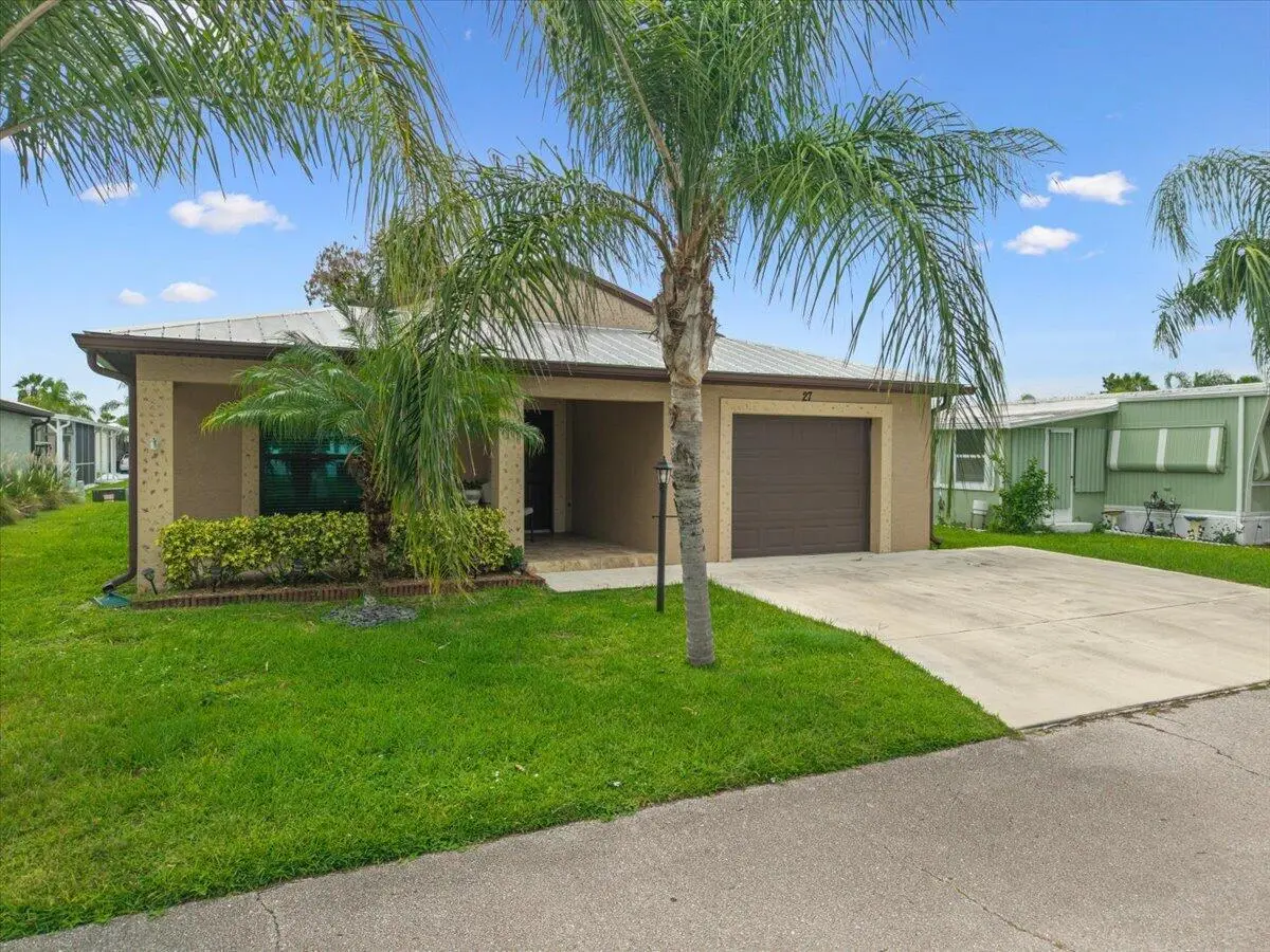 Front at 27 MAYA Way, Port St. Lucie