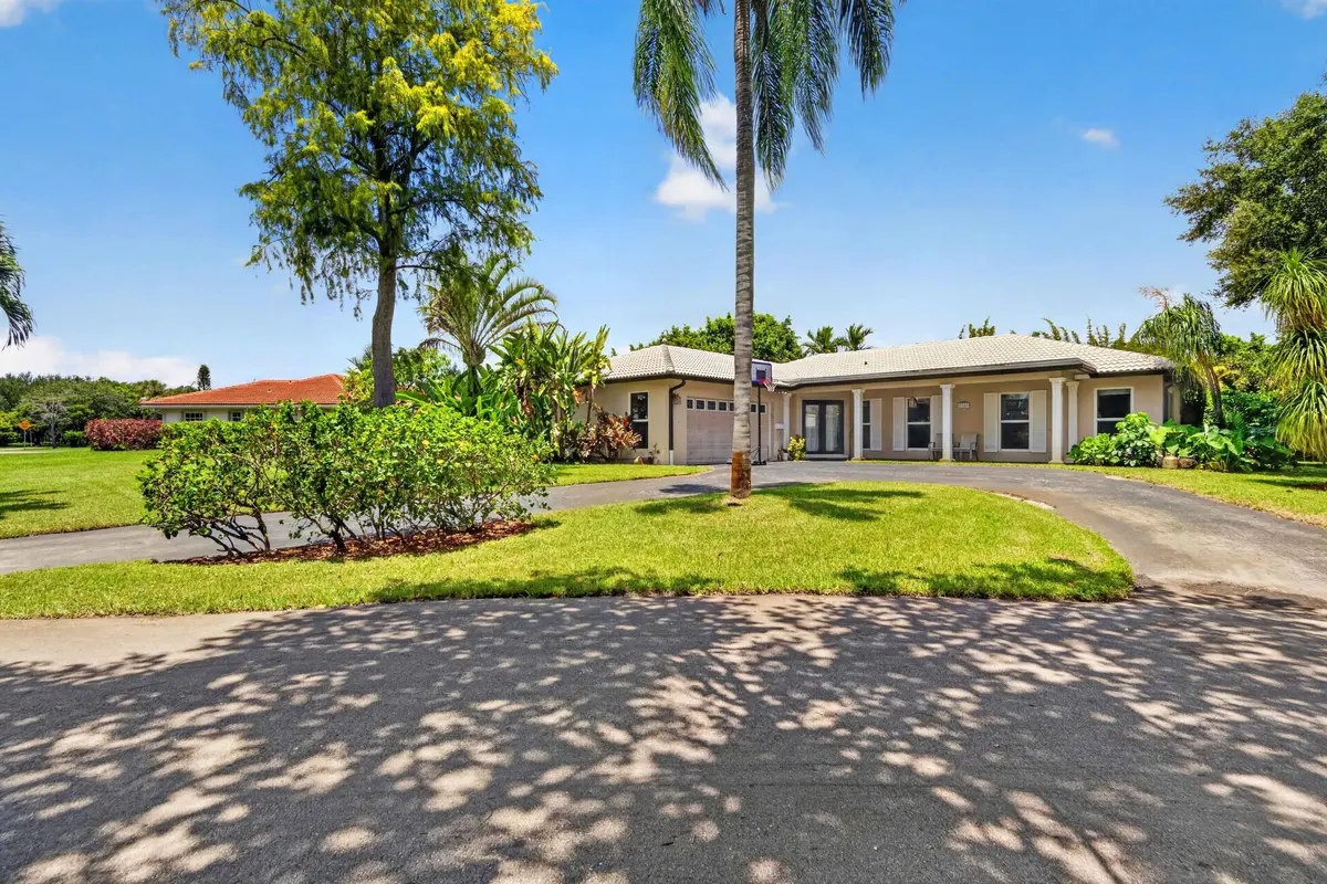 9404 NW 37th Ct _049 at 9404 NW 37TH Court, Coral Springs