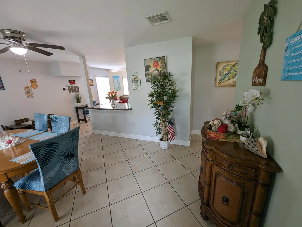 entry at 2394 ZEDER Avenue, Delray Beach