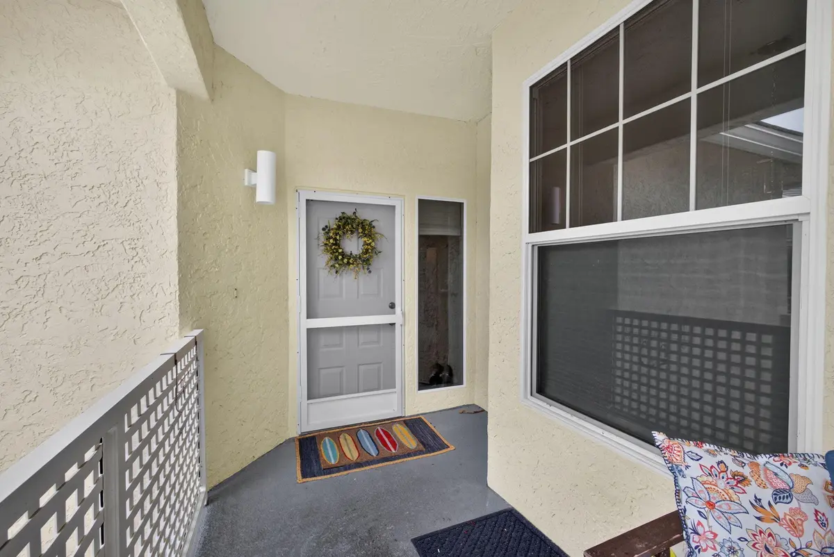 5-web-or-mls-5D1A9155 at 1603 Mizzenmast Way, Jupiter