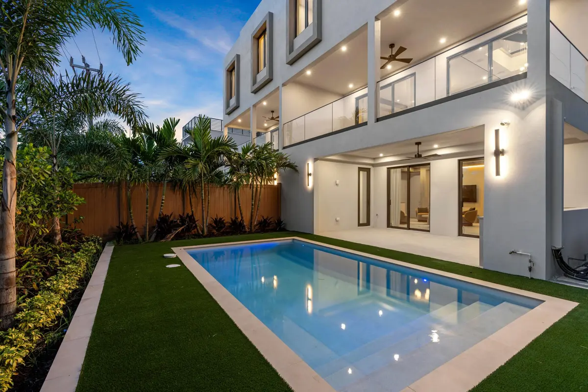 Pool View at 3099 Banyan Road B, Boca Raton