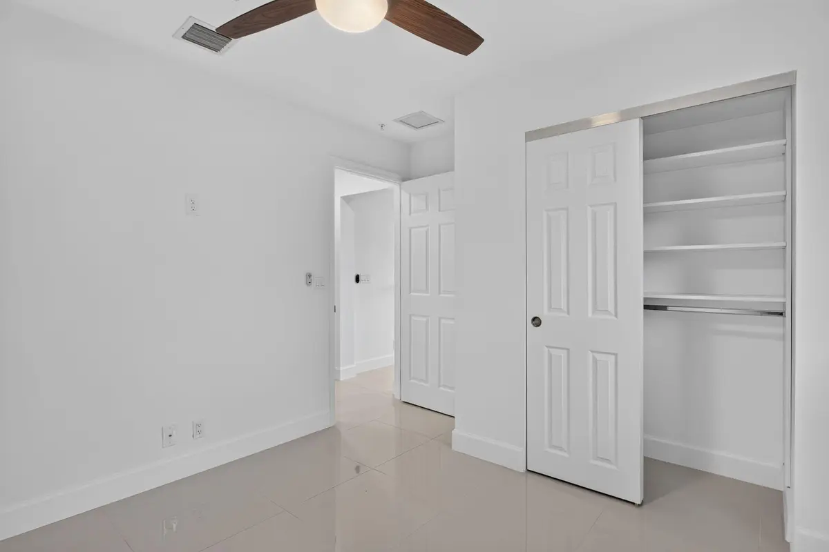 16-web-or-mls-444-3179 at 444 NW 41ST Street, Oakland Park