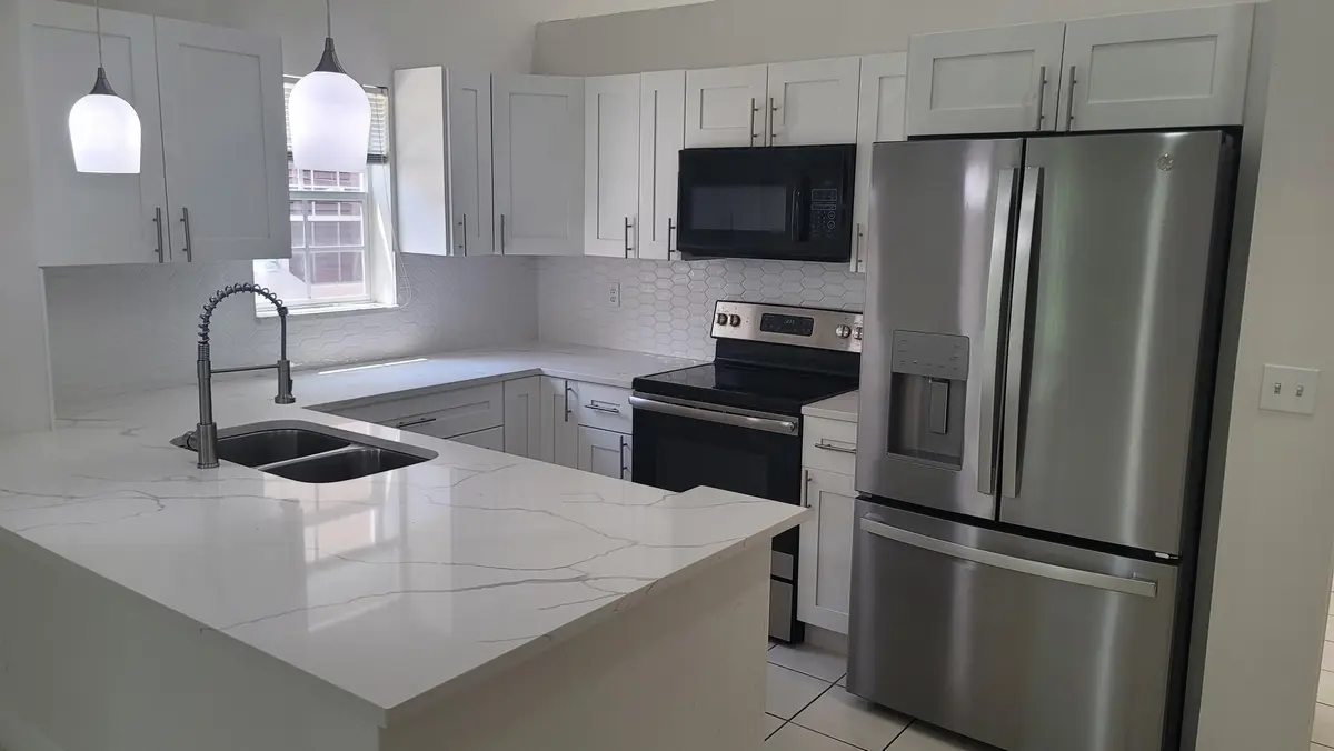 Kitchen at 7570 DIAMOND POINTE Circle, Delray Beach