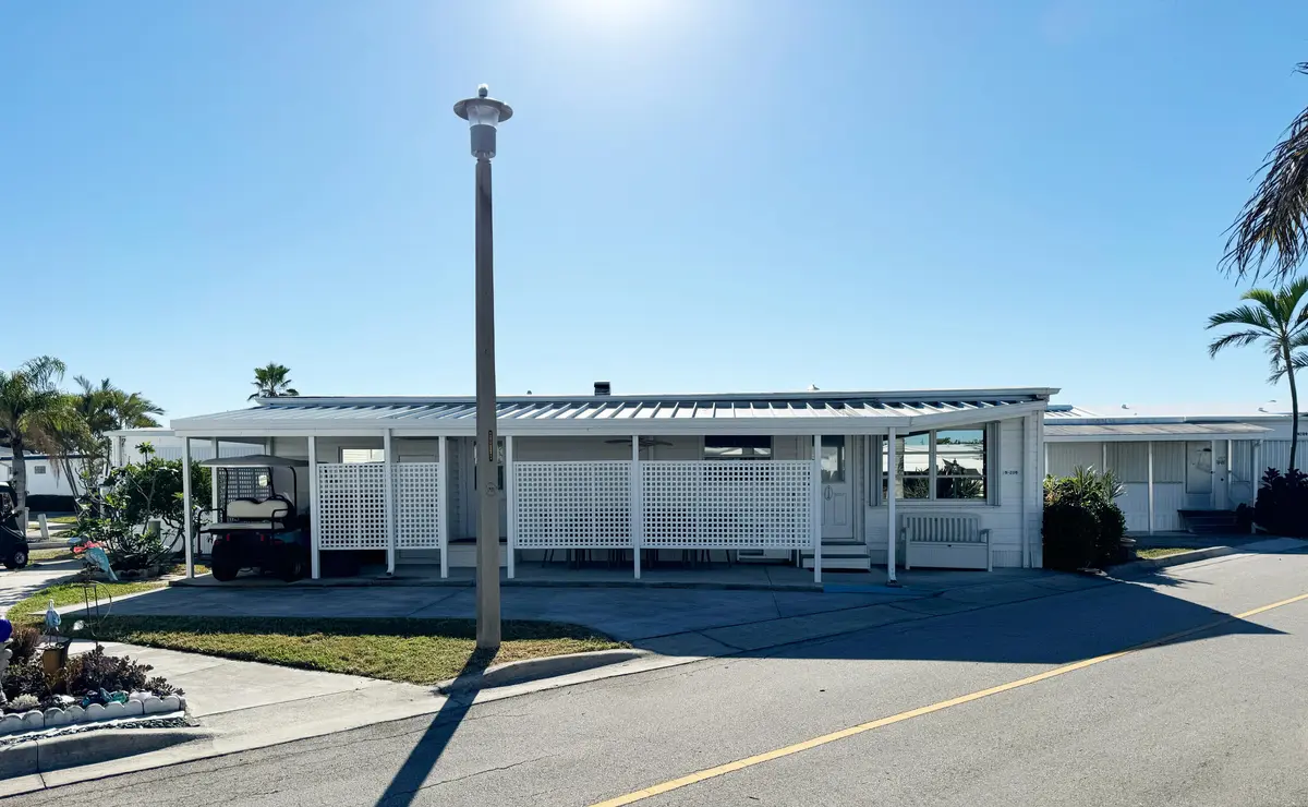 exterior at 208 Flamingo Drive, Briny Breezes