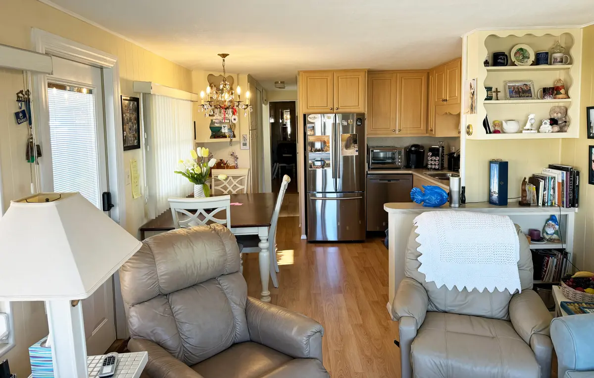 living room to kitchen at 208 Flamingo Drive, Briny Breezes