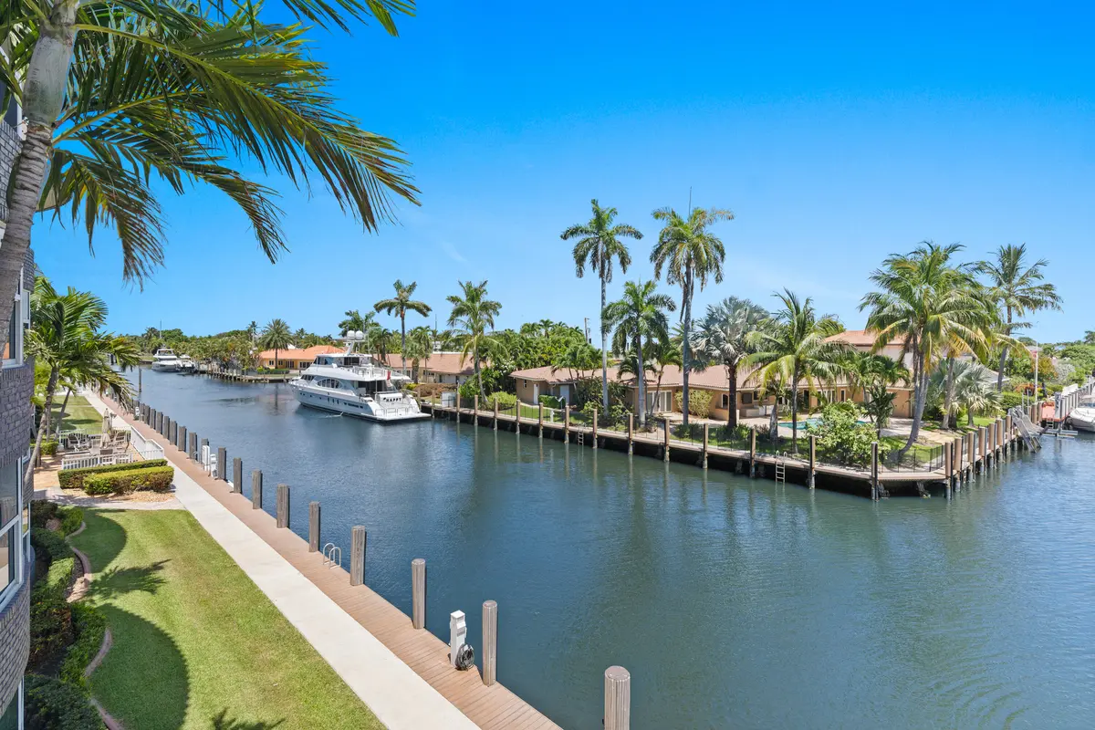 Canal View at 3121 NE 51st Street 204E, Fort Lauderdale