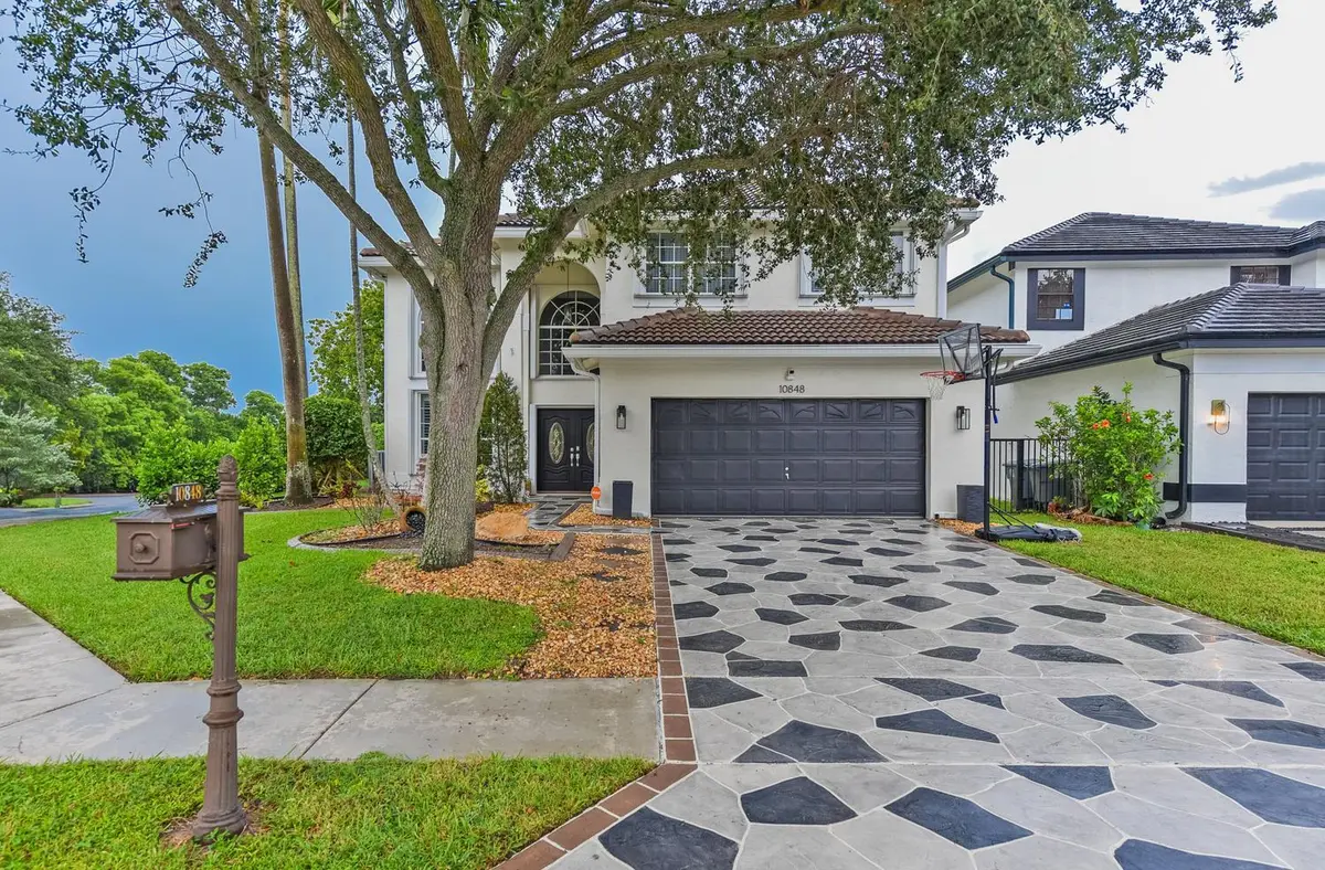 001-009-10848 Tamoron Ln-1500x986 at 10848 Tamoron Lane, Boca Raton