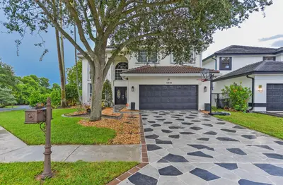 10848 Tamoron Lane, Boca Raton – Single Family Residence for sale
