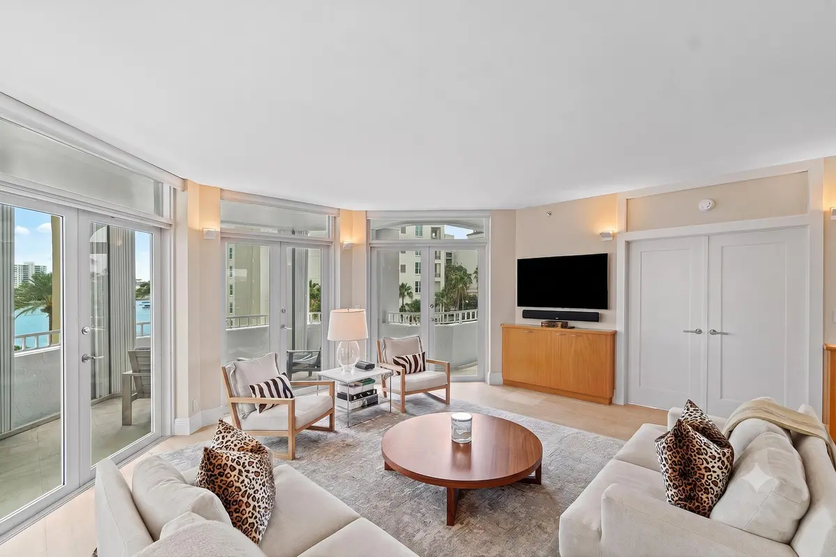 012-300Southeast5thAvenue-4140-BocaRaton at 300 SE 5th Avenue 4140, Boca Raton