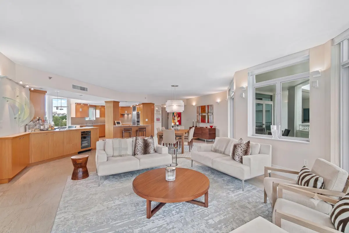 013-300Southeast5thAvenue-4140-BocaRaton at 300 SE 5th Avenue 4140, Boca Raton