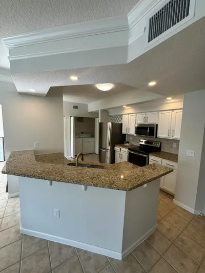 225 MURCIA Drive 305, Jupiter – leased