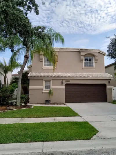 15729 NW Tenth Street, Pembroke Pines – Single Family Residence for sale