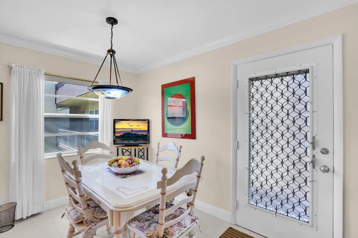 Dining Area at 810 Burgundy Q, Delray Beach