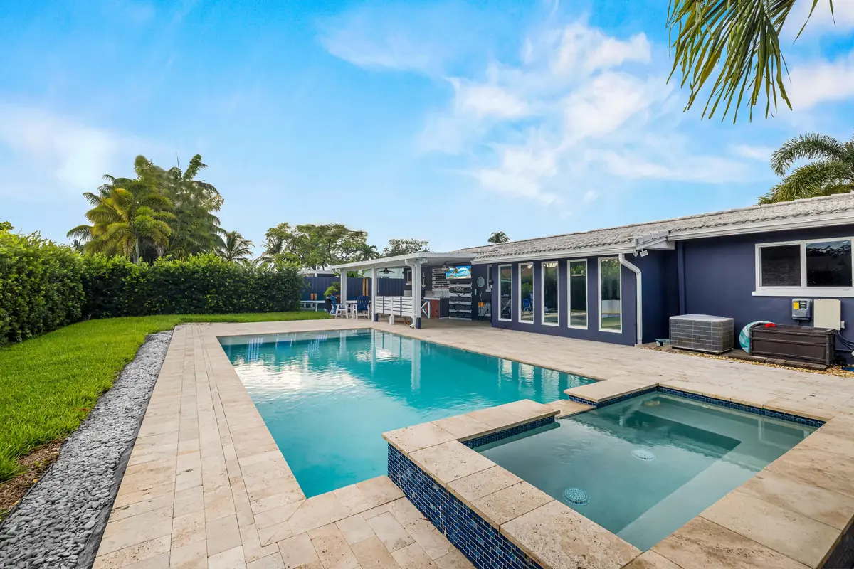 1310 ne 46th st Oakland - Compressedby P at 1310 NE 46TH Street, Oakland Park
