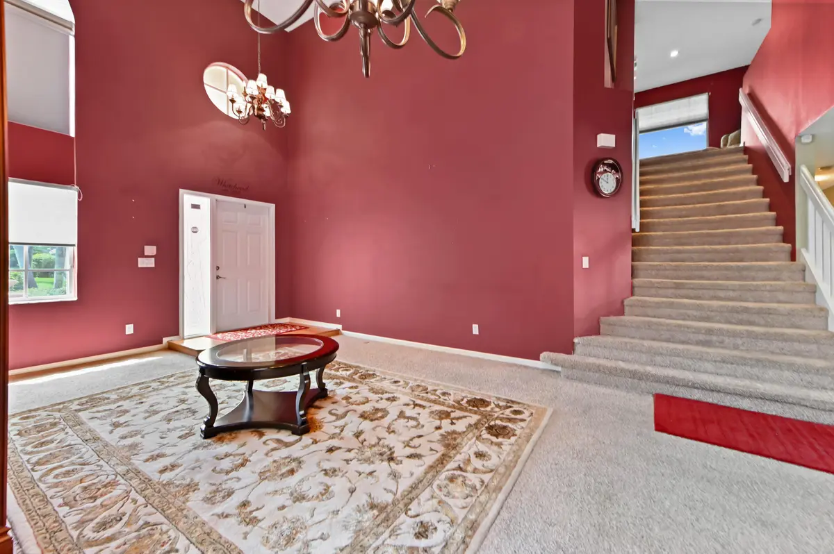 07 living room 03 at 6205 Lansdowne Circle, Boynton Beach