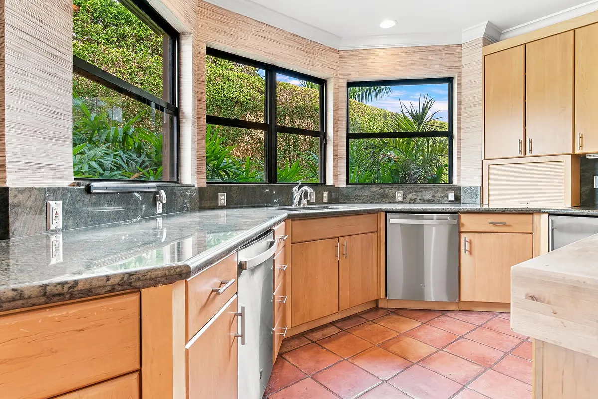 Chef's Kitchen windows at 245 Brazilian Avenue, Palm Beach