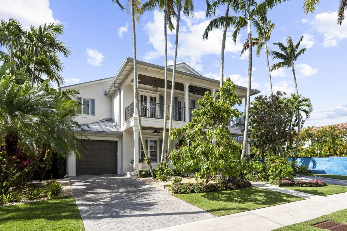 15-web-or-mls-_DSC9740 at 1780 SE 9th Street, Fort Lauderdale