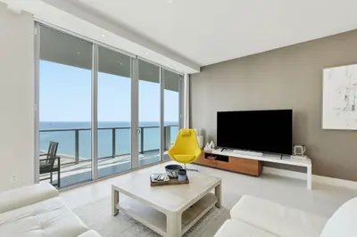 3100 N Ocean Drive # H-1701, Riviera Beach – Condominium for sale