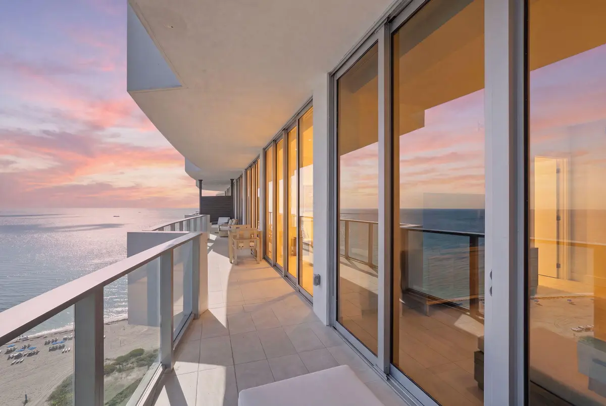 33-web-or-mls-3100_N_Ocean_Dr_Unit_H1701 at 3100 N Ocean Drive # H-1701, Riviera Beach