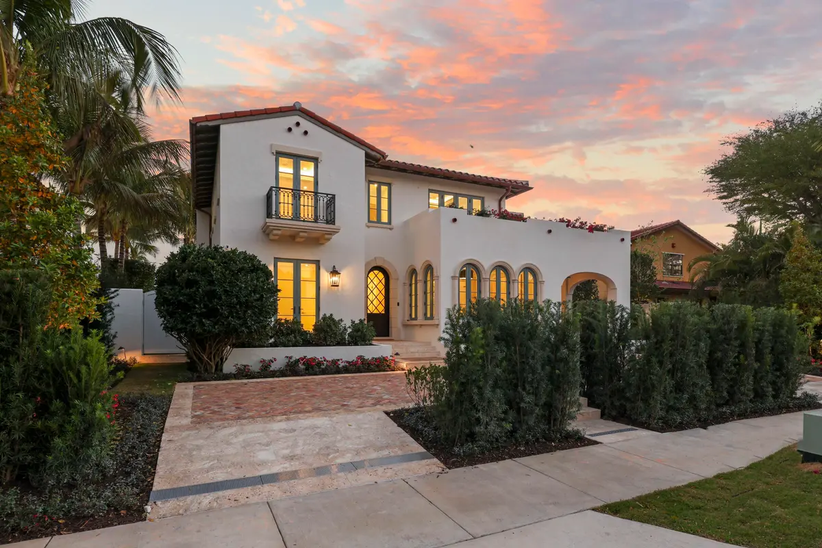 2 - Front at 350 SEABREEZE Avenue, Palm Beach