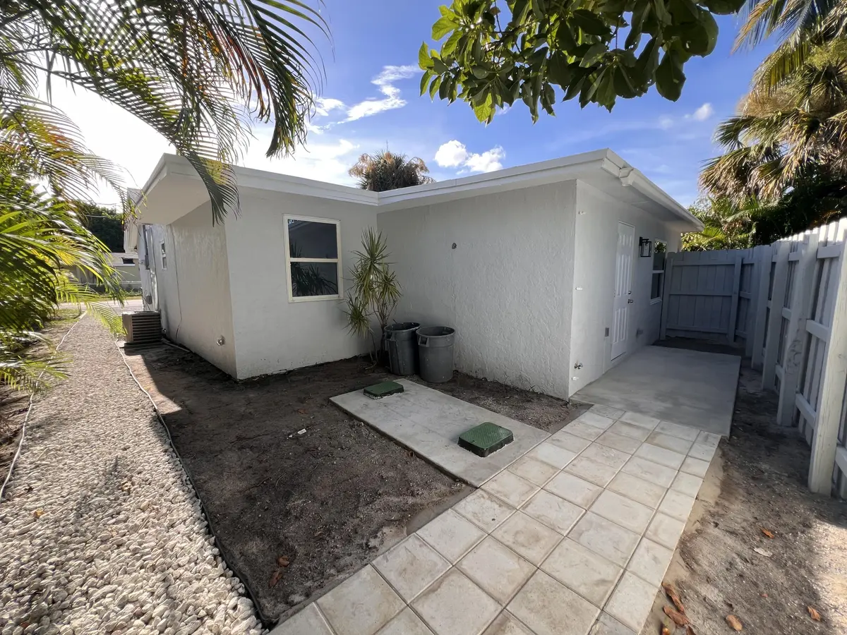 IMG_2027 at 138 Ethelyn Drive, West Palm Beach