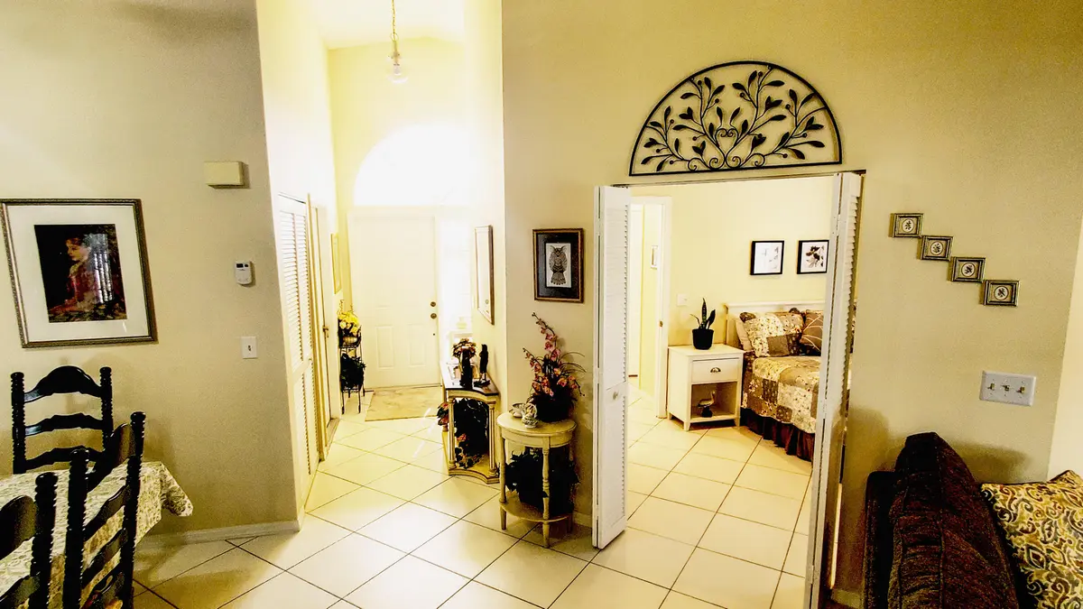 Entry at 5403 NW 55th Terrace, Coconut Creek