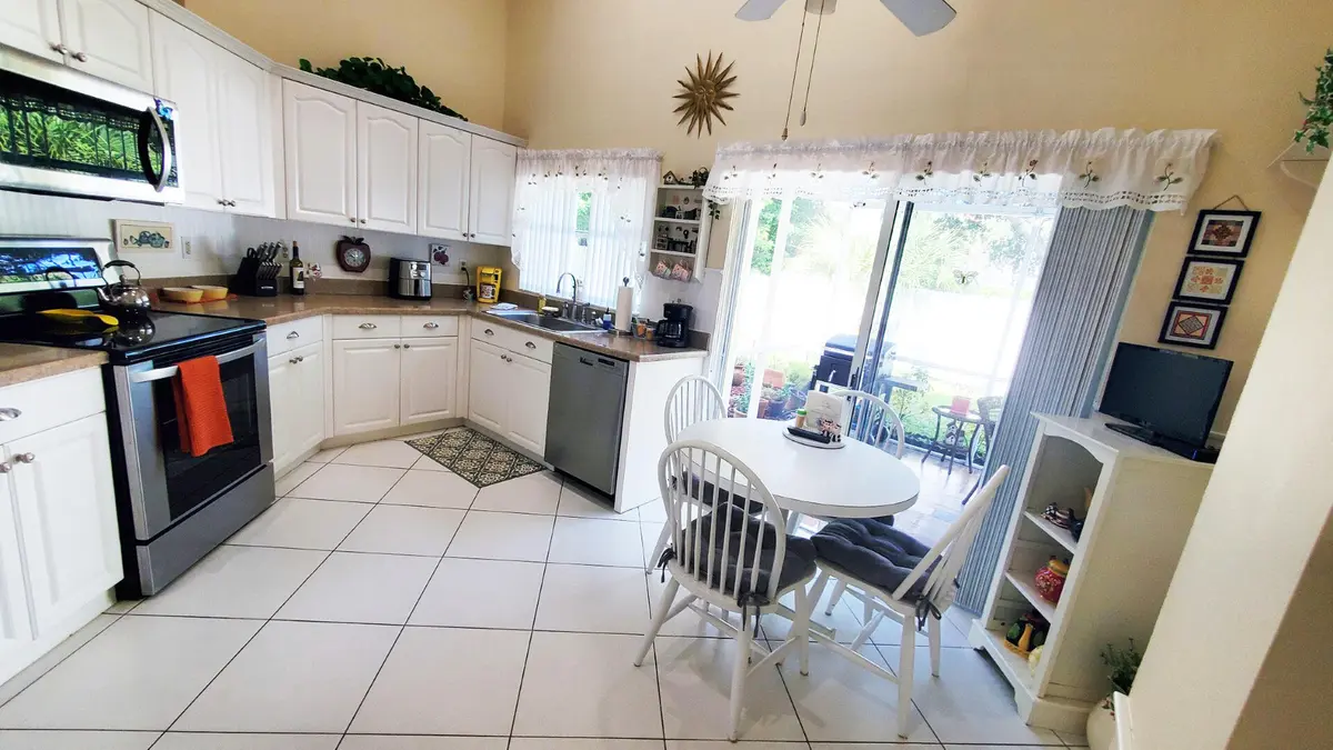 Kitchen (2) at 5403 NW 55th Terrace, Coconut Creek