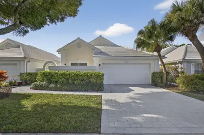 18 SELBY Lane, Palm Beach Gardens – sold