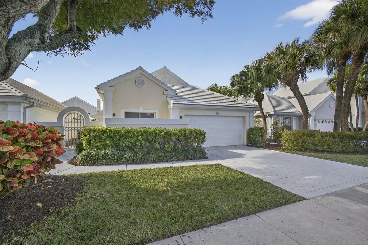 4-web-or-mls-BS1A5302 at 18 SELBY Lane, Palm Beach Gardens