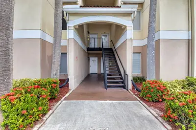 815 W BOYNTON BEACH Boulevard 15-202, Boynton Beach – Condominium for sale