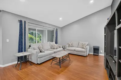 815 W BOYNTON BEACH Boulevard 15-202, Boynton Beach – Condominium for sale