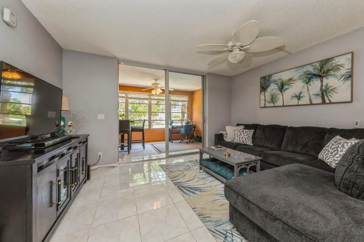 LIVING ROOM at 14527 BONAIRE Boulevard 303, Delray Beach