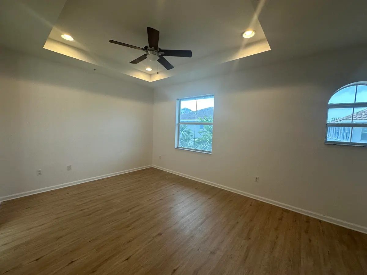 Primary Suite - 3rd Floor at 1530 VIA DE PEPI 72, Boynton Beach