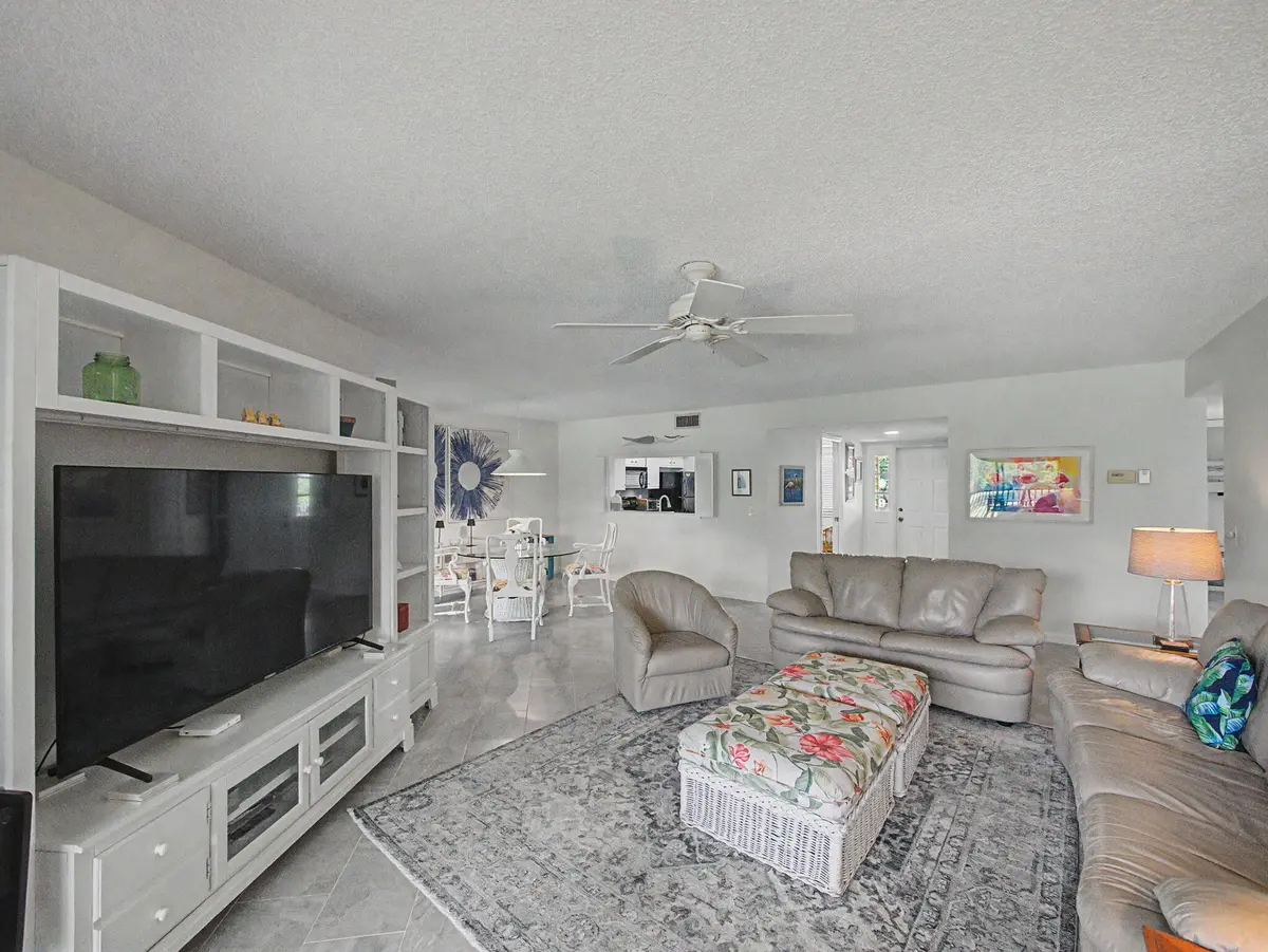 5132 SE CLUB Way 202, Stuart, FL – photo 5