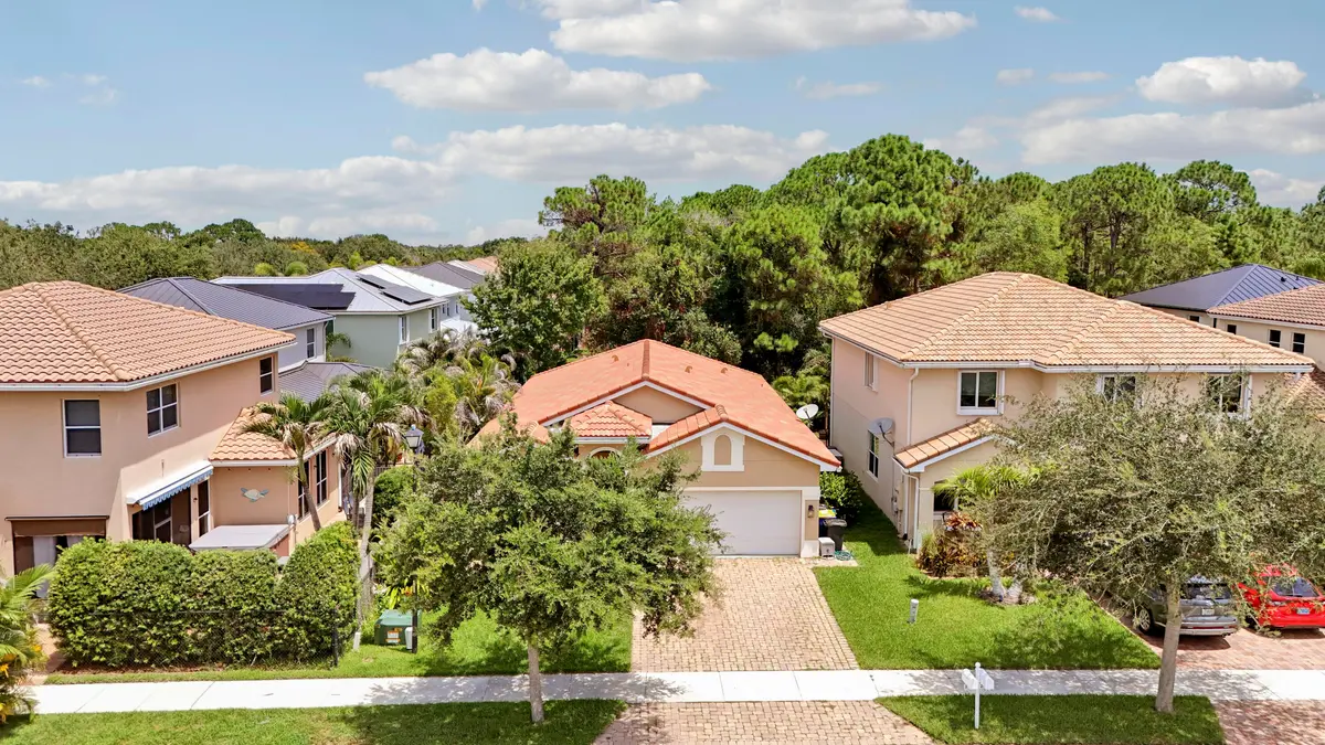 2481 SW SILVERADO Street, Palm City, FL – photo 4